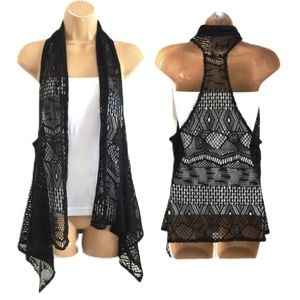 BLACK CROCHET FLYAWAY VEST